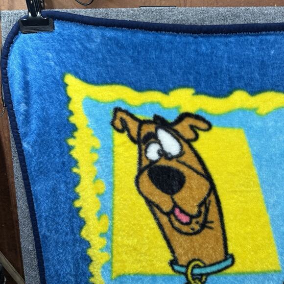 Vintage 2000s Scooby-Doo Plush Fleece Throw Blanket Cartoon Network 50”x60” HTF - Picture 7 of 11